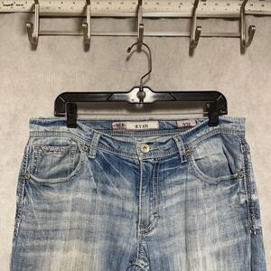 BKE Jeans Men 32x34 Blue Ryan Straight Leg Stretch Distressed Whisker Stone Wash